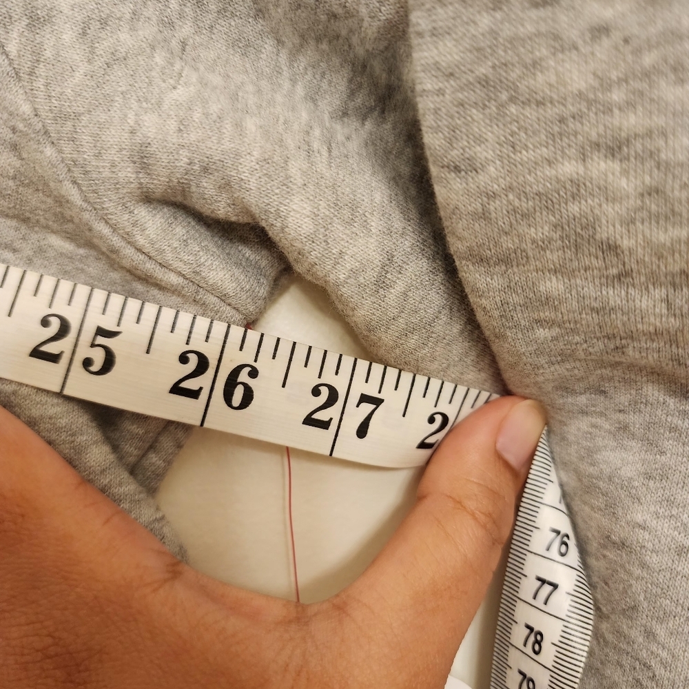 Reebok Men's Classic Delta Logo Hoodie Size 2XL Relaxed Fit Grey Heather NWT - Picture 9 of 9